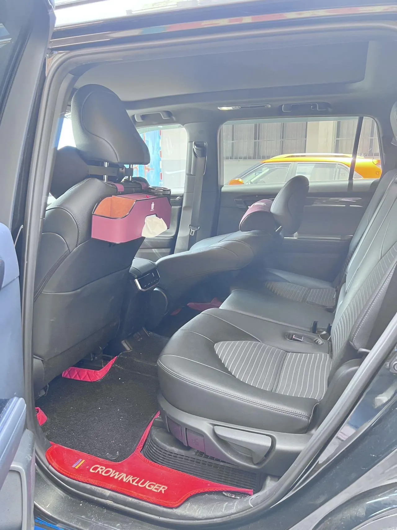 Toyota 2022 Crown Land Release 2.5 Stepless Four-wheel Drive Premium Edition Automatic Gear 5