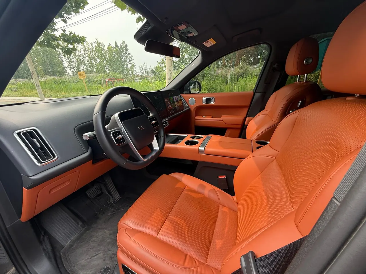 Li 2022 L9 1.5T Max Edition Automatic Gear 6