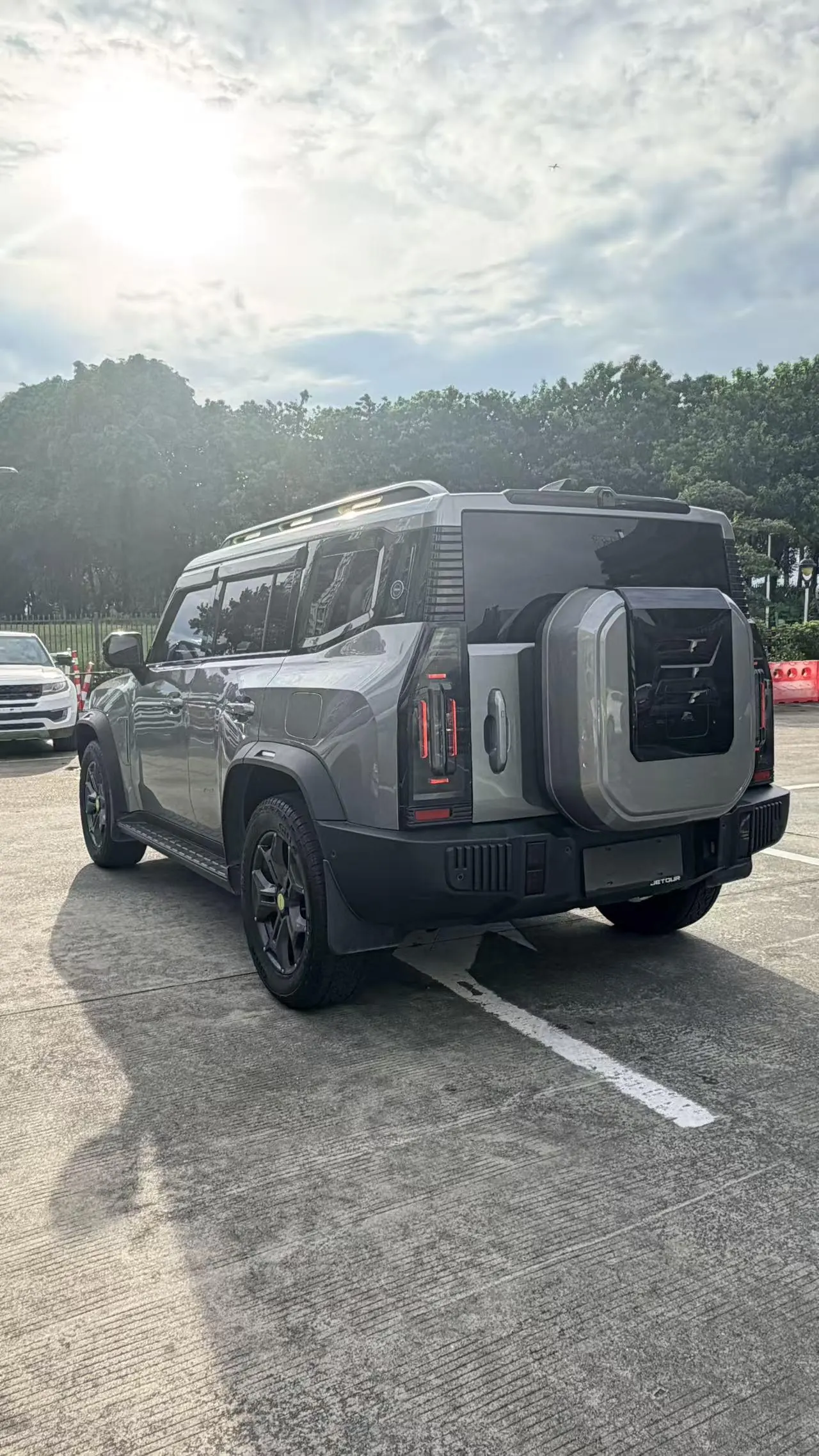Jetour 2023 Traveler 2.0T 4WD Crossing PRO Automatic Gear 6