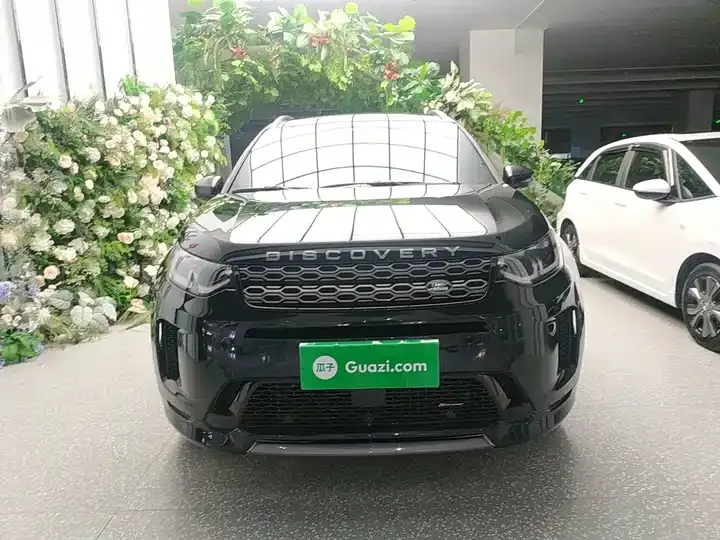 It is found that sports 2022 models are changed to 249PS R-Dynamic SE performance technology version 5 seats 3