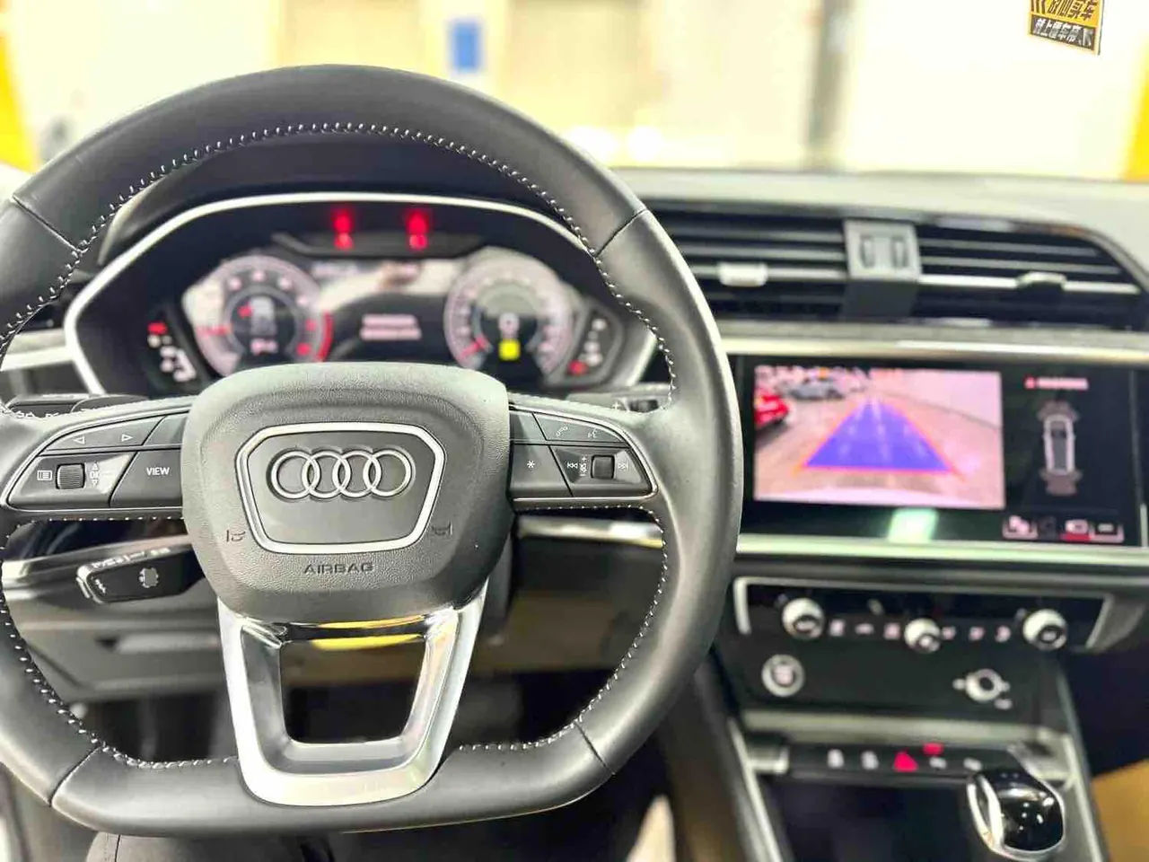 Audi 2022 Q3 1.4TFSI 35TFSI Fashion Dynamic Automatic 11