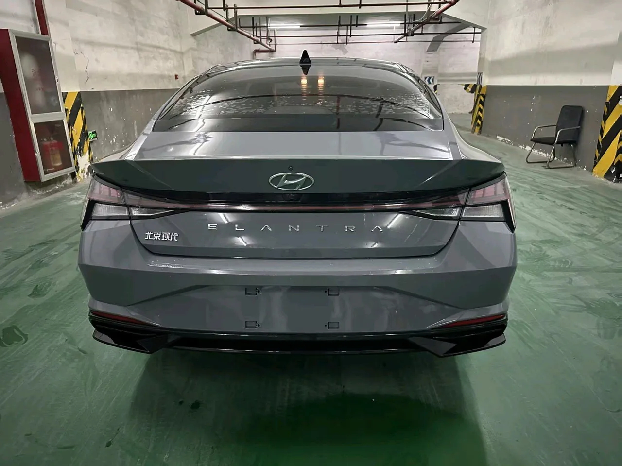 Hyundai 2022 Elantra -3-compartment 1.5 stepless LUX premium automatic gear 17