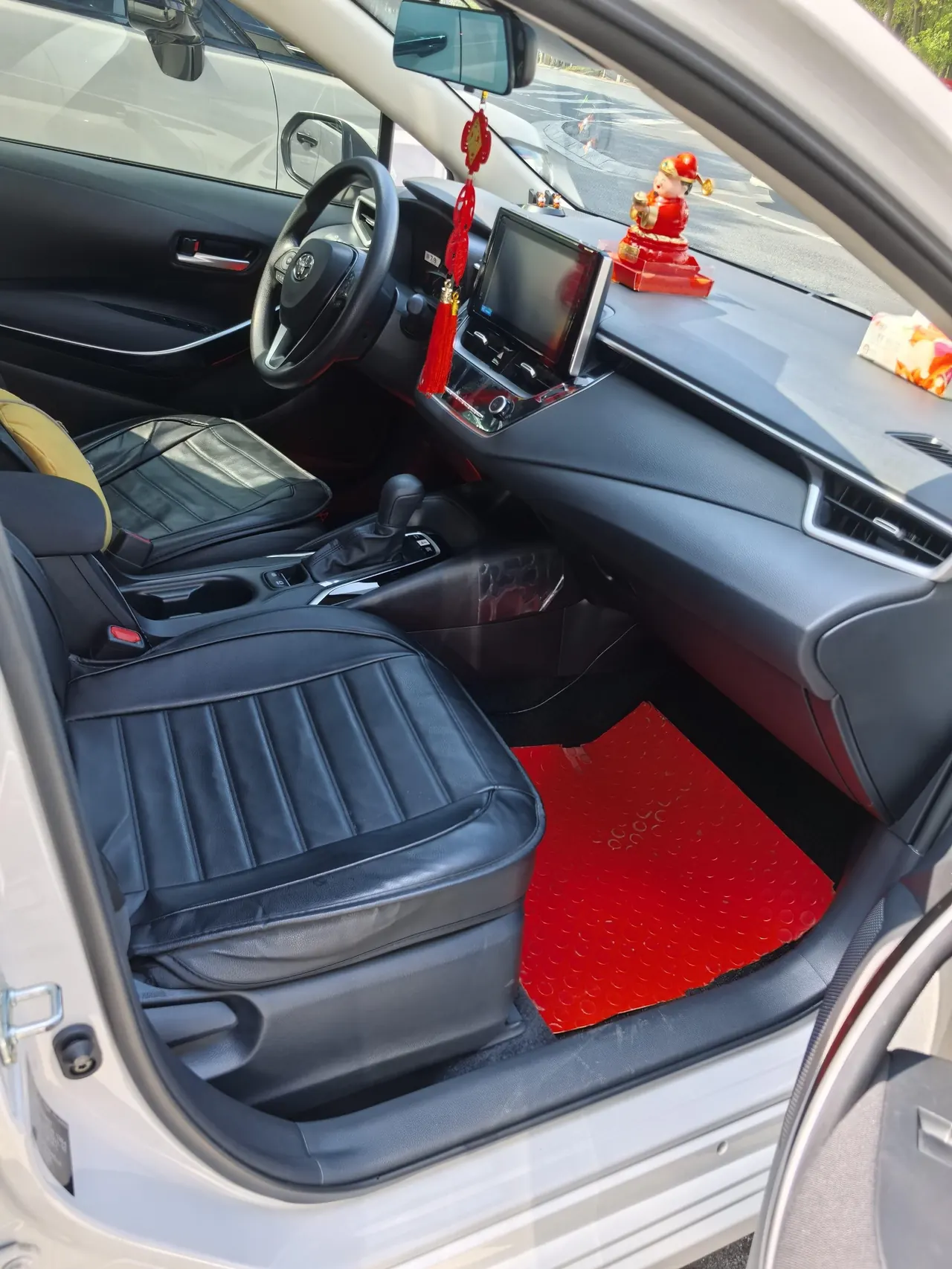 Toyota 2022 Corolla Double Engine 1.8 Stepless Pioneer Edition Automatic Gear 5