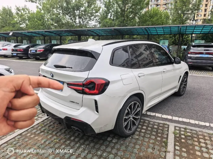 BMW 2022 X3 xDrive30i 2.0T exclusive M obsidian night set (modified) automatic gear 2