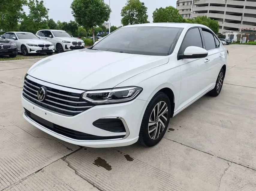 Volkswagen 2023 LaVida 1.5 5 Million Edition Automatic - View 1