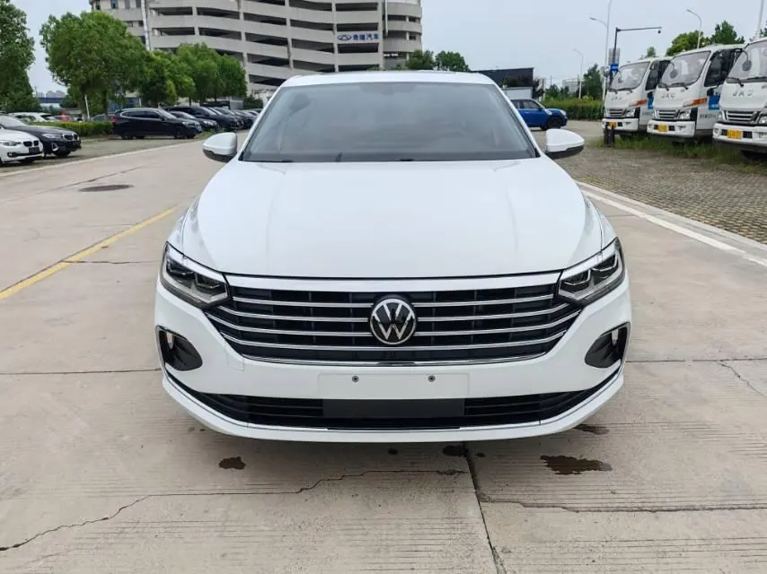 Volkswagen 2023 LaVida 1.5 5 Million Edition Automatic 2