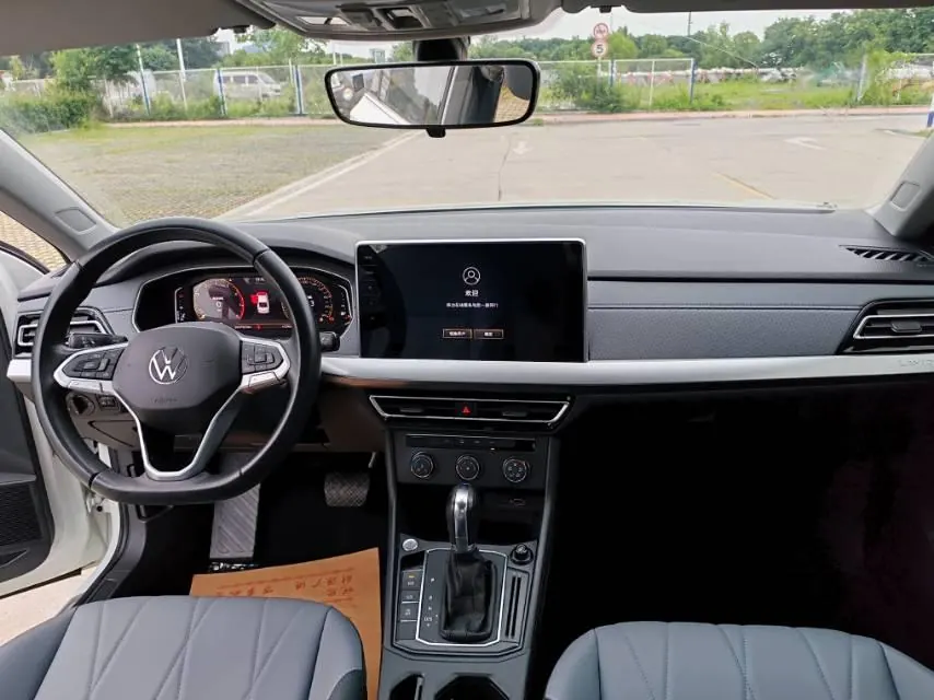 Volkswagen 2023 LaVida 1.5 5 Million Edition Automatic 6