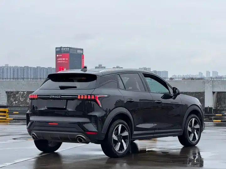 LYNK&amp;CO 06 2020 1.5T Pro 12