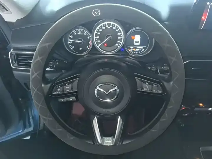 Mazda CX-5 2020 model, facelift, 2.0L automatic, two-wheel drive, Intelligent trim level 11