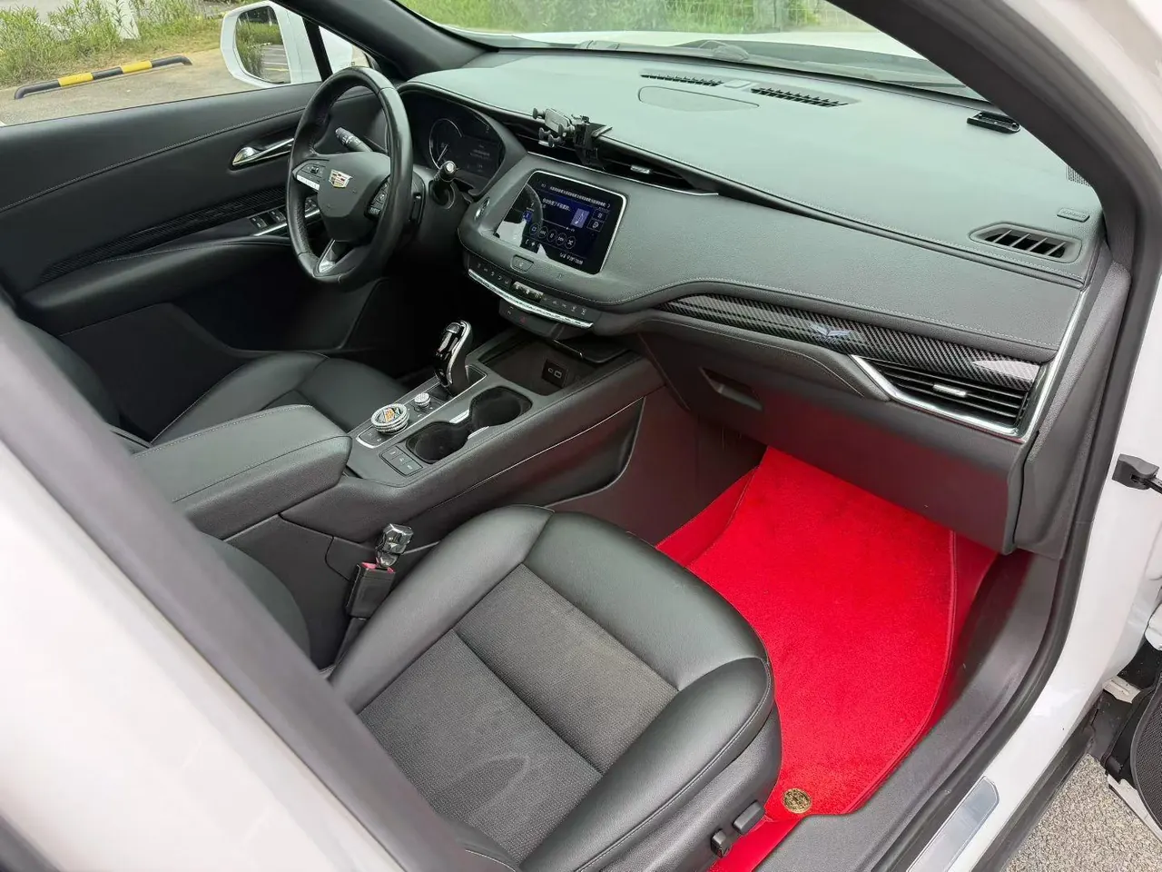 Cadillac 2020 XT4 2.0T 28T Two-Drive Technical Automatic Gear 7