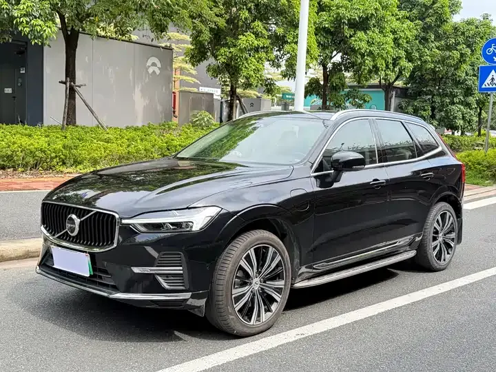 Volvo XC60 plug-in hybrid 2022 T8 plug-in hybrid long endurance four-wheel drive Zhiyuan Deluxe Edition - View 1
