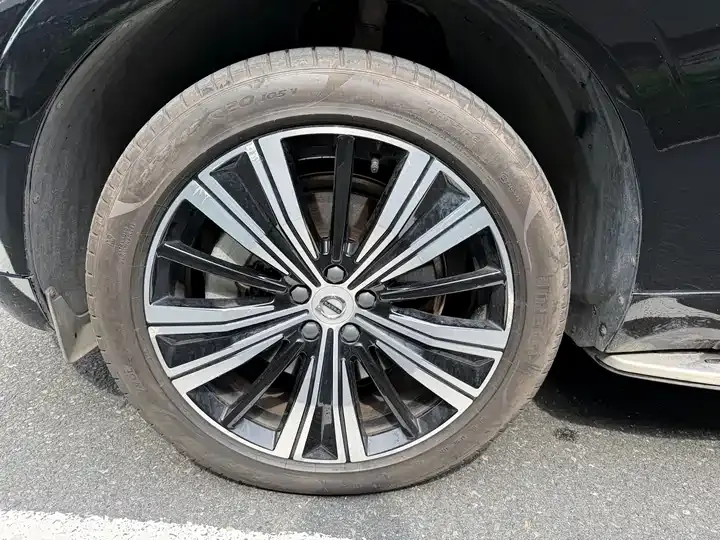 Volvo XC60 plug-in hybrid 2022 T8 plug-in hybrid long endurance four-wheel drive Zhiyuan Deluxe Edition 5