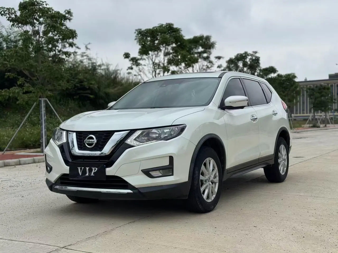 Open image lightbox: Nissan 2021 Qijun 2.0 Stepless XL ITS Two-Drive Comfortable Commemorative Automatic Gear