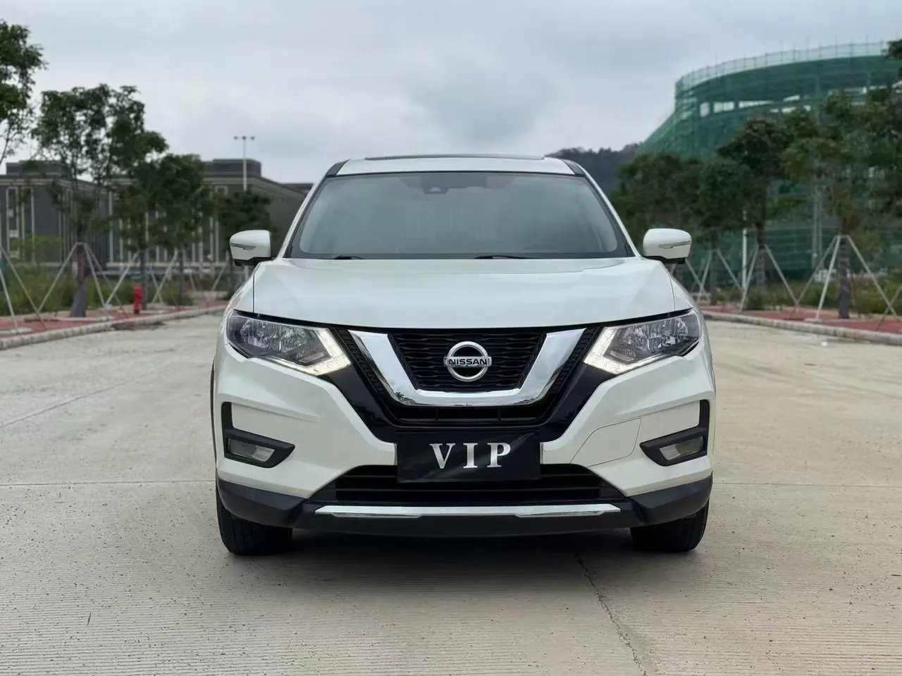 Nissan 2021 Qijun 2.0 Stepless XL ITS Two-Drive Comfortable Commemorative Automatic Gear 2