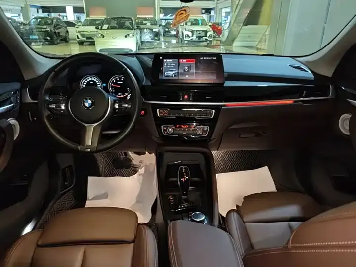 BMW X1 2022 sDrive25Li leading type 10
