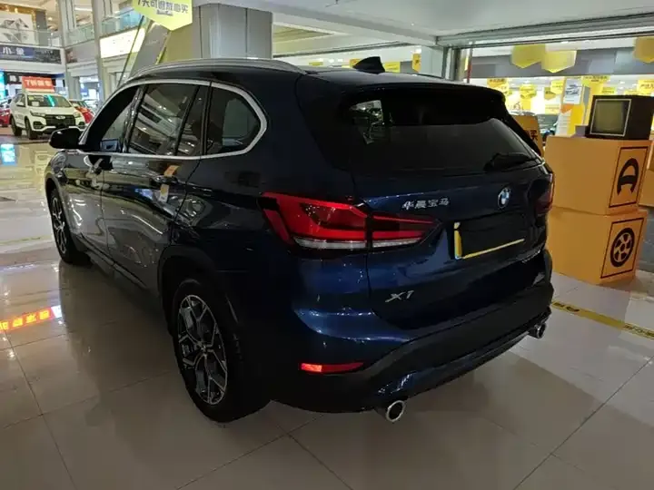 BMW X1 2022 sDrive25Li leading type 5