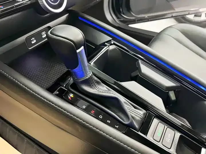 Accord 2023 260TURBO Excellence Edition 11