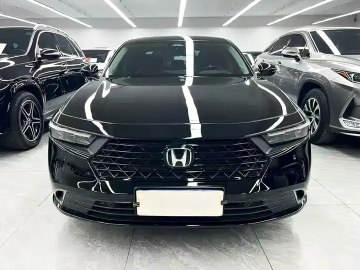 Accord 2023 260TURBO Excellence Edition 2