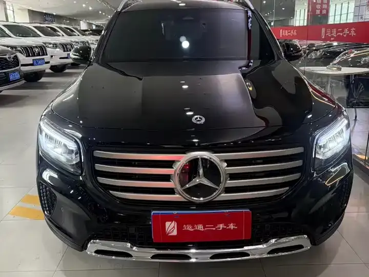 Mercedes Benz GLB 2025 GLB 220 Dynamic - View 1