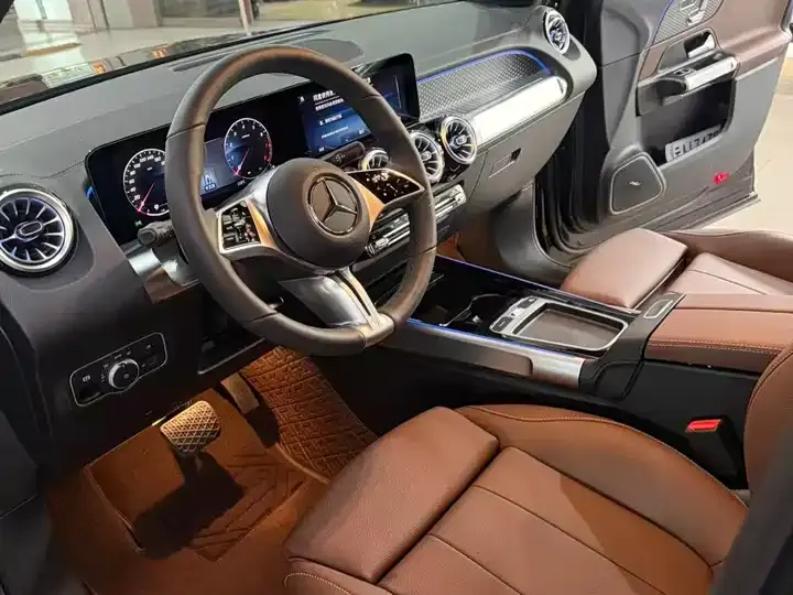 Mercedes Benz GLB 2025 GLB 220 Dynamic 9