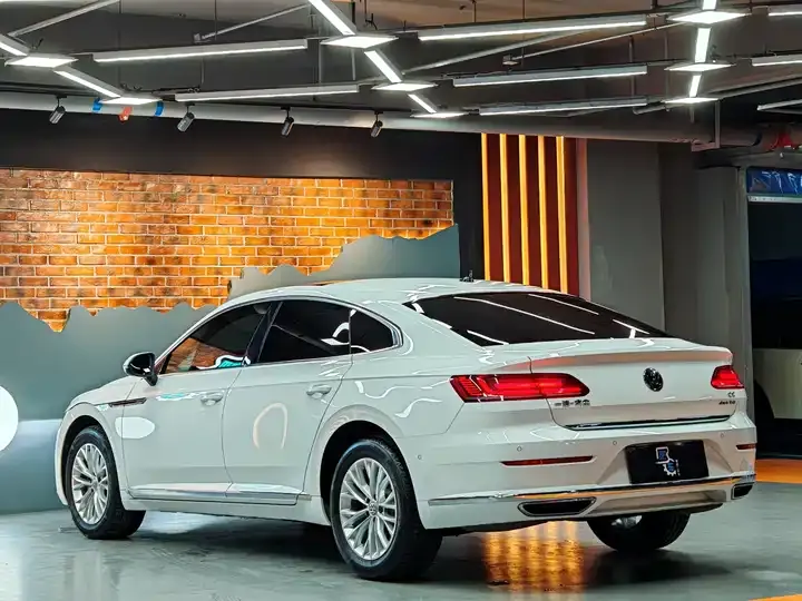 FAW-Volkswagen CC 2020 330TSI Charming Yan Edition Country VI 10
