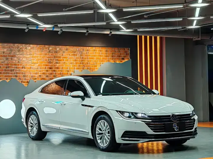 FAW-Volkswagen CC 2020 330TSI Charming Yan Edition Country VI 3