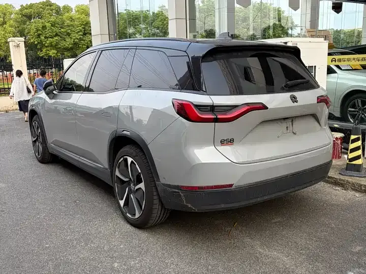 NIO ES8 2020 415KM Signature Edition Six-seat Edition 4