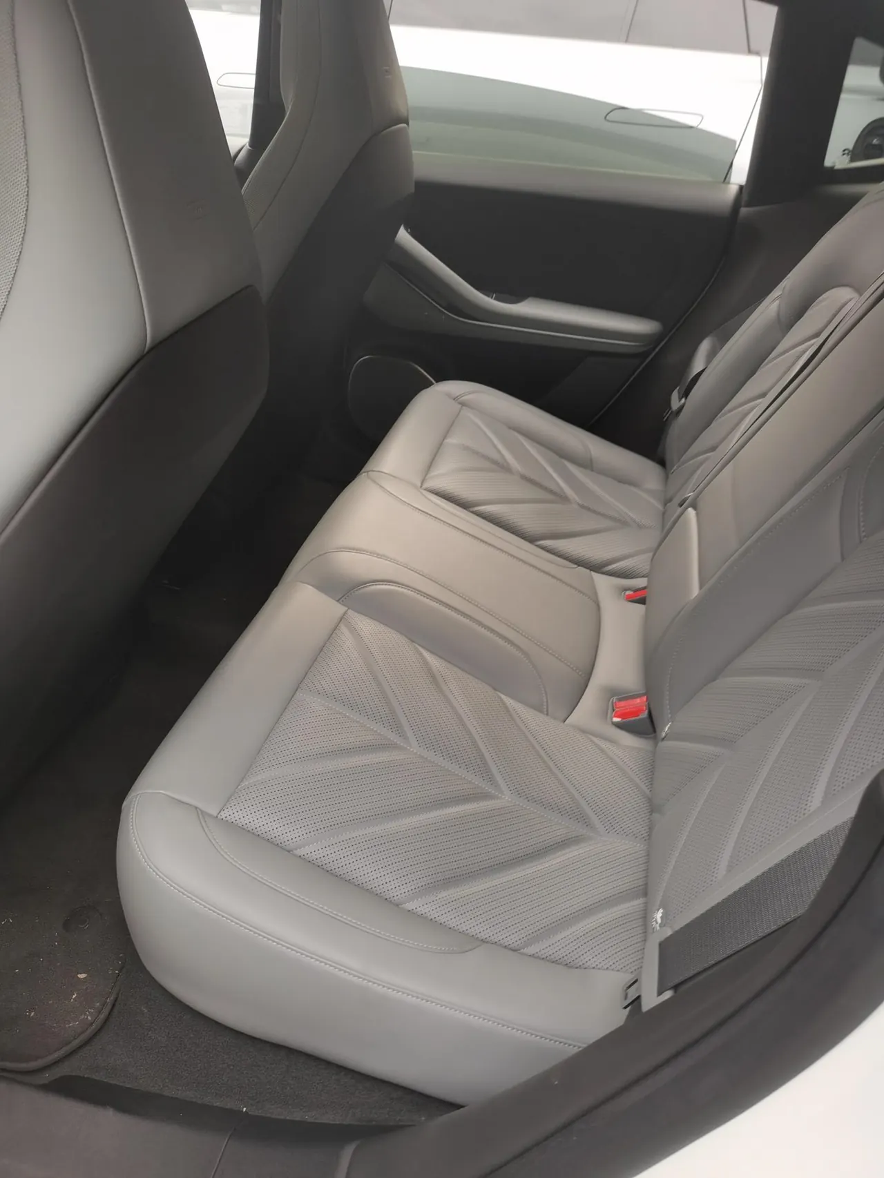 NIO 2025 ET5 75kWh automatic transmission 5