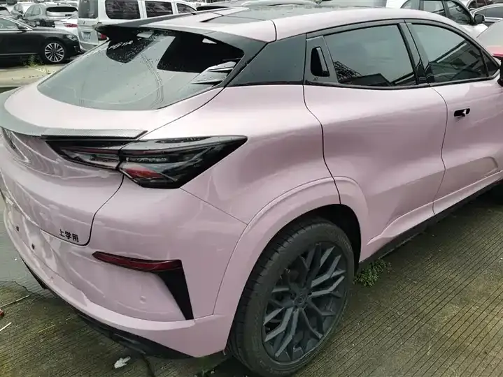 ChangAn UNI-T 2022 1.5T Honorable Model 3
