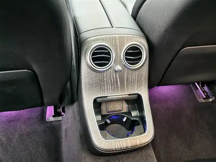 Mercedes Benz E Class 2020 E 300 L Luxury Model 12