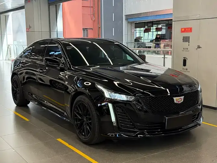 Cadillac CT5 2022 28T Luxury Model 3