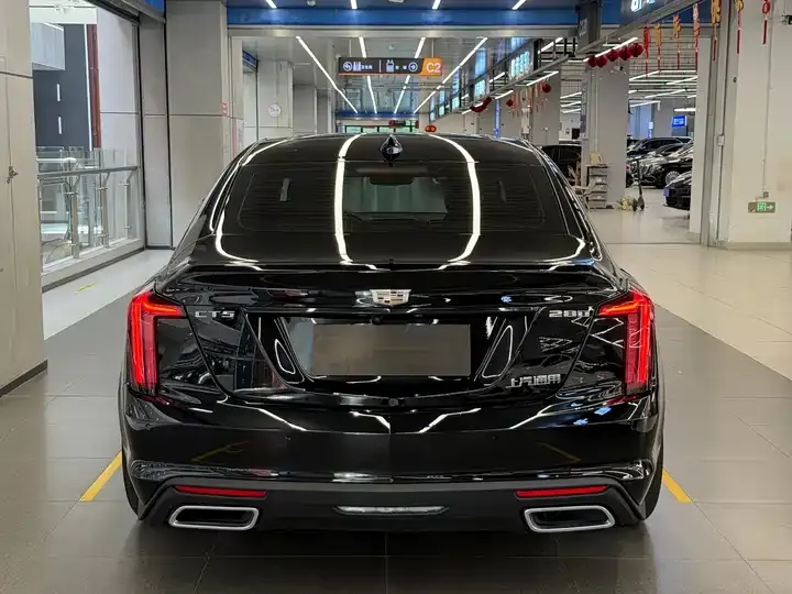 Cadillac CT5 2022 28T Luxury Model 8