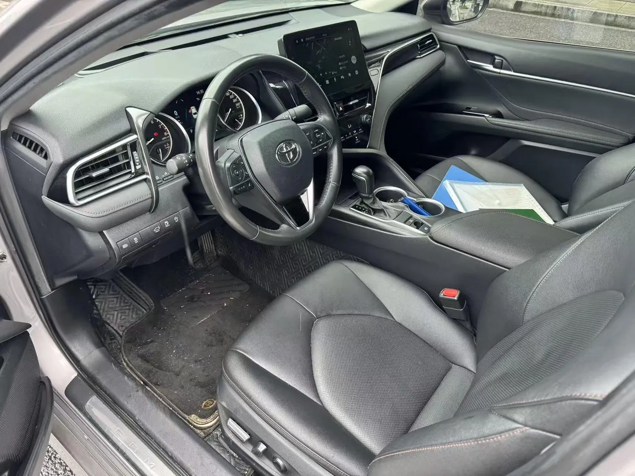 Toyota 2021 Camry 2.0G Stepless Deluxe Edition Automatic Gear 3