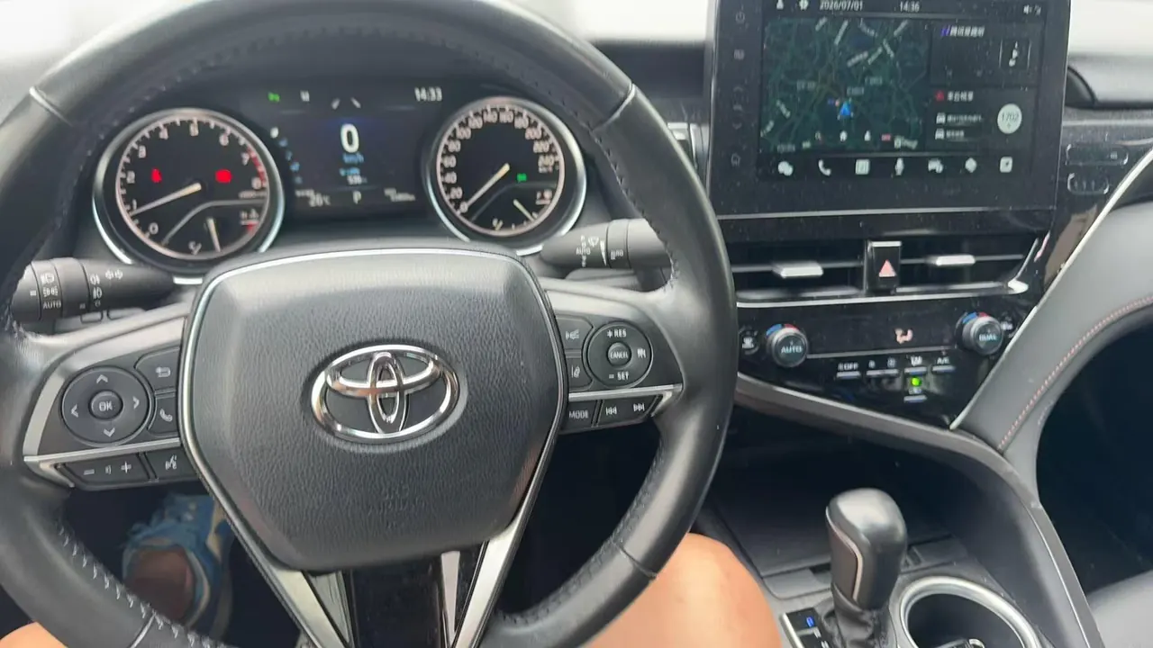 Toyota 2021 Camry 2.0G Stepless Deluxe Edition Automatic Gear 5