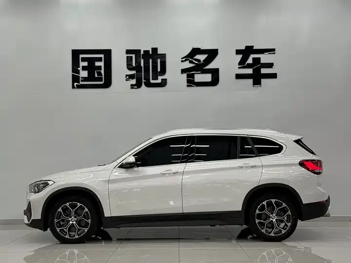 BMW X1 2022 sDrive25Li leading type 3
