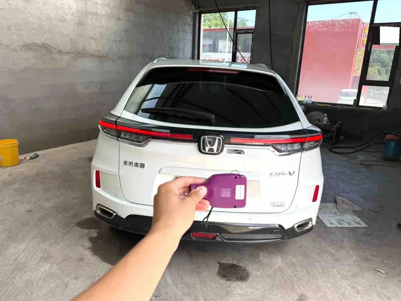 Honda 2020 UR-V 2.0T 370TURBO two-drive elegant version of automatic gear 5