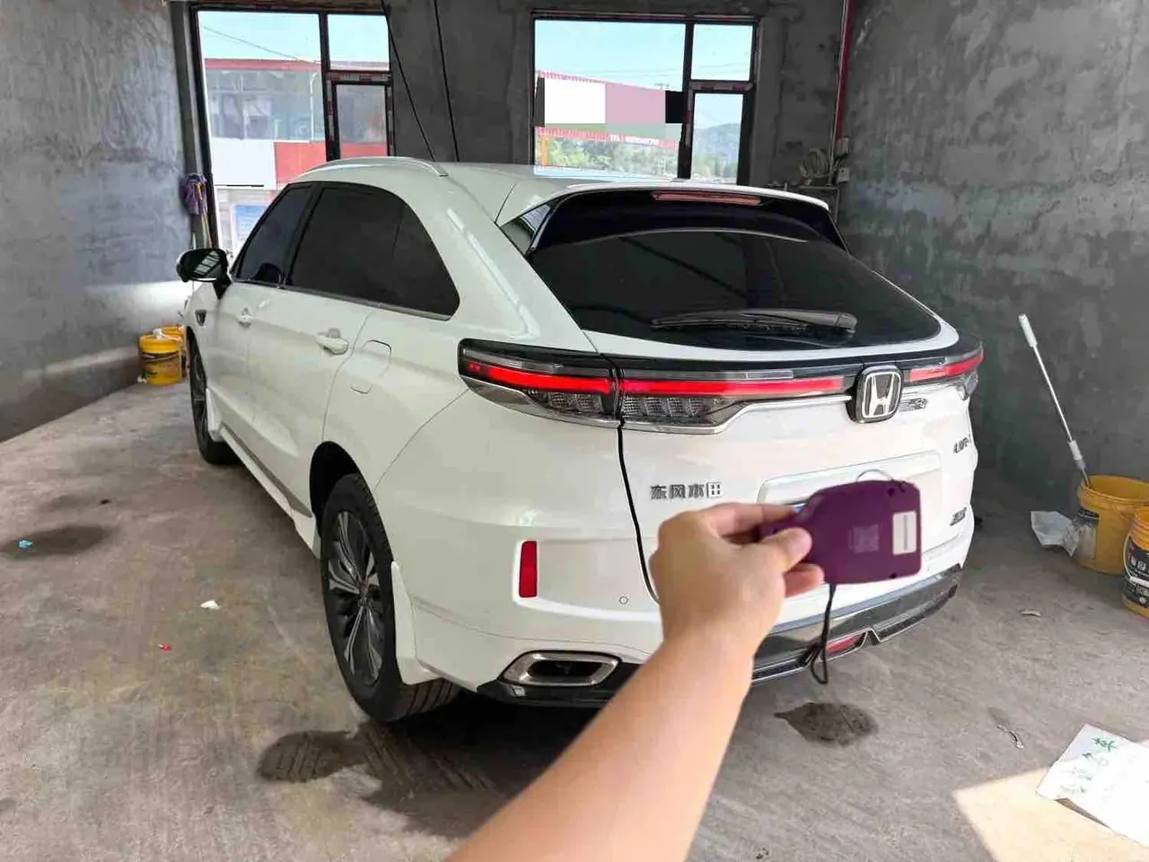 Honda 2020 UR-V 2.0T 370TURBO two-drive elegant version of automatic gear 6
