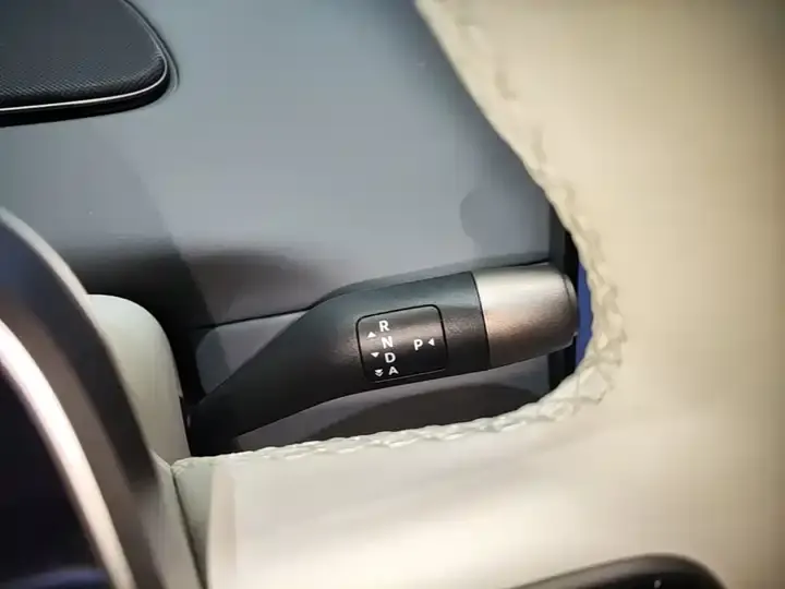 Li i8 2025 Standard Edition 10