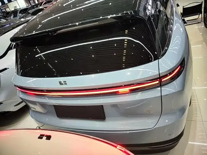 Li i8 2025 Standard Edition 4