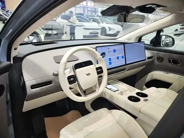 Li i8 2025 Standard Edition 6