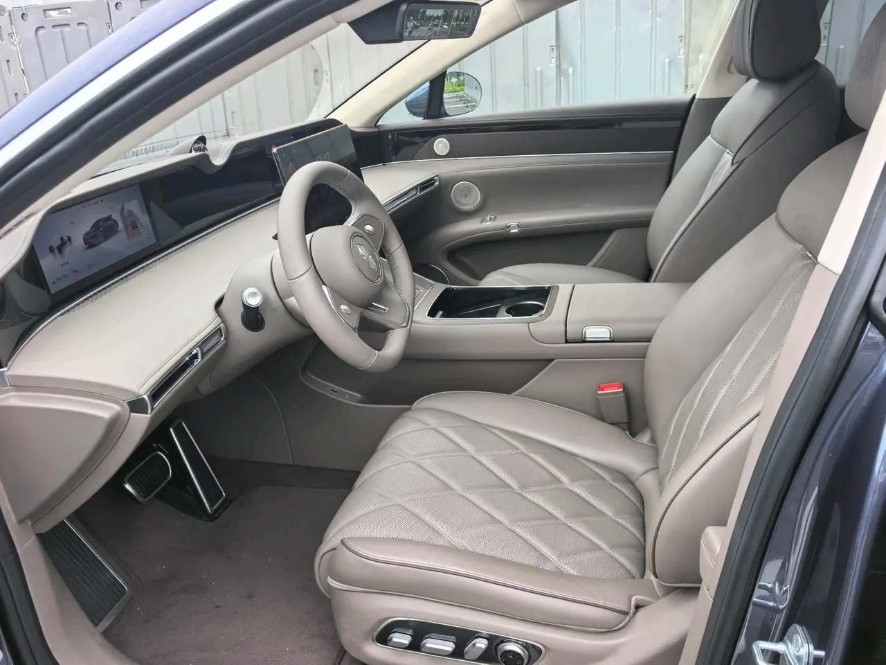 Luxeed 2025 S9 Ultra Automatic 4