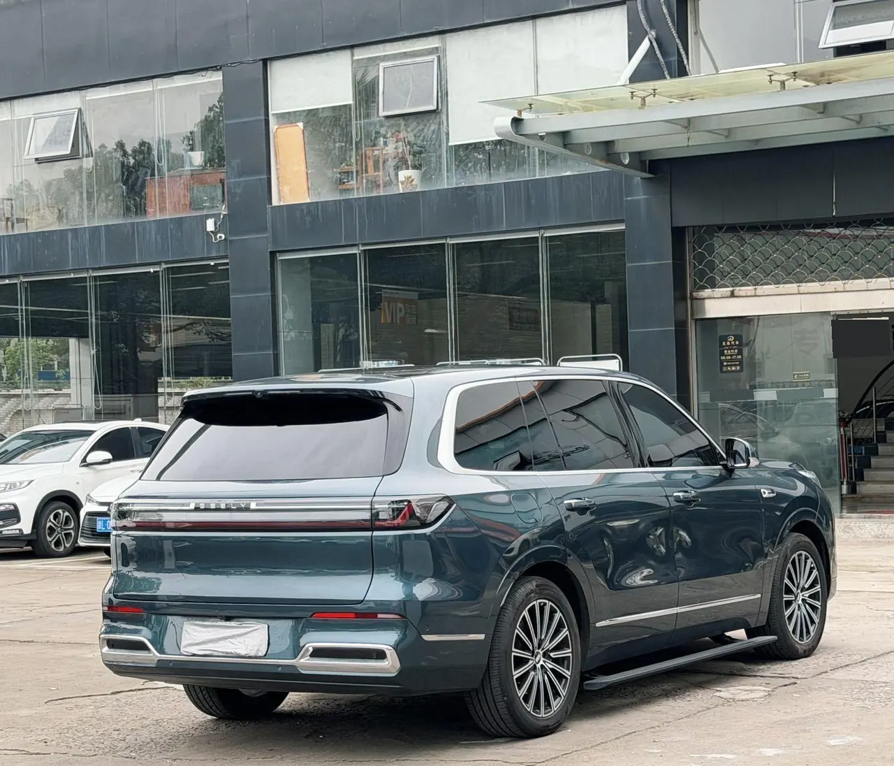 Geely Galaxy 2025 M9 1.5T 230km Two-Drive Discovery Edition Automatic Gear 5