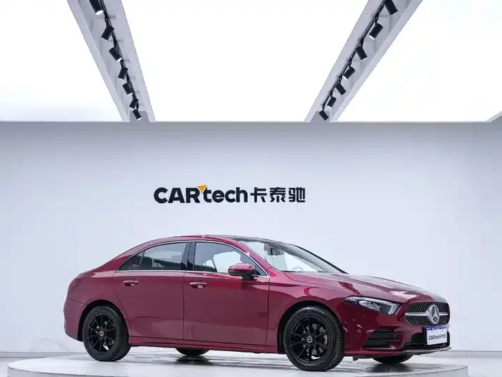 Mercedes Benz Class A 2022 A 200 L Sports Car Fashion Model 3