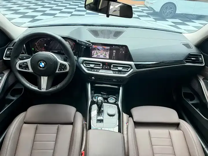 BMW 3 Series 2021 320Li M Sports Suit 5