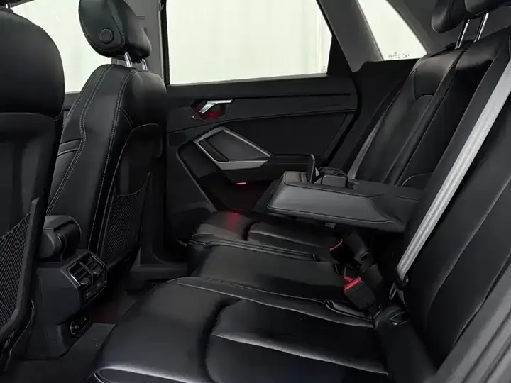 Audi Q3 2022 35 TFSI Fashion Elegant 11