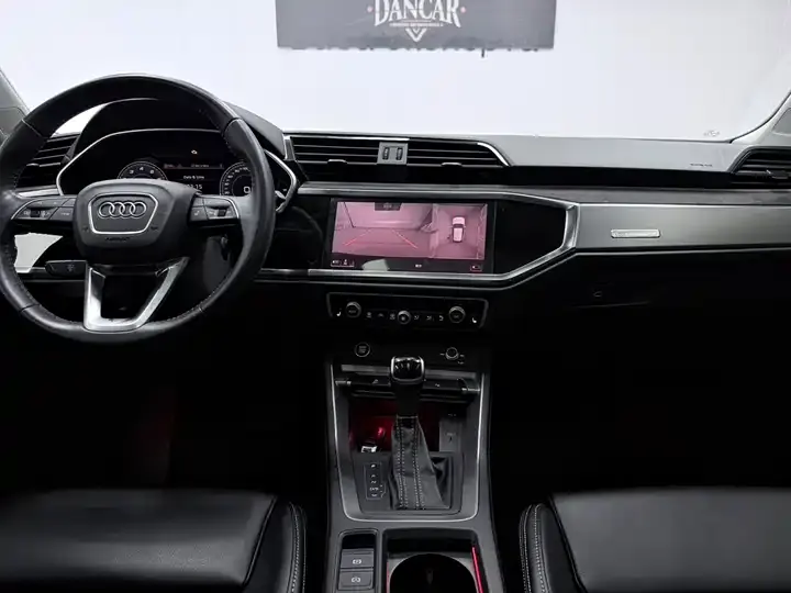 Audi Q3 2022 35 TFSI Fashion Elegant 12