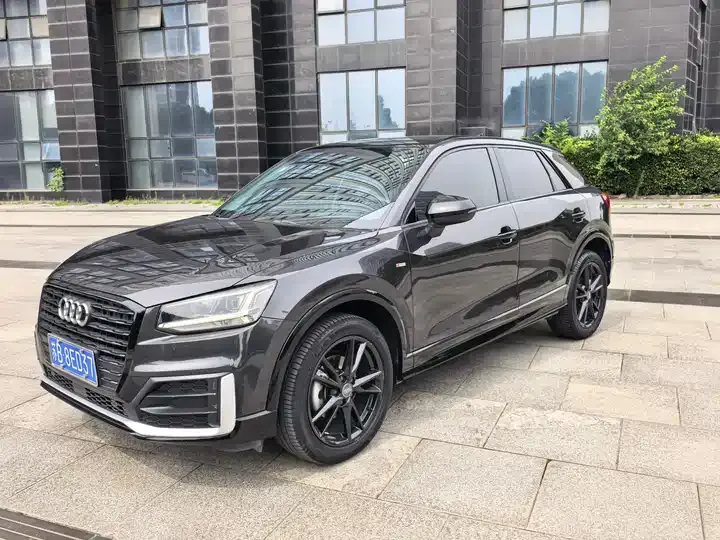 Audi Q2L 2021 35 TFSI Enterprising Dynamic - View 1