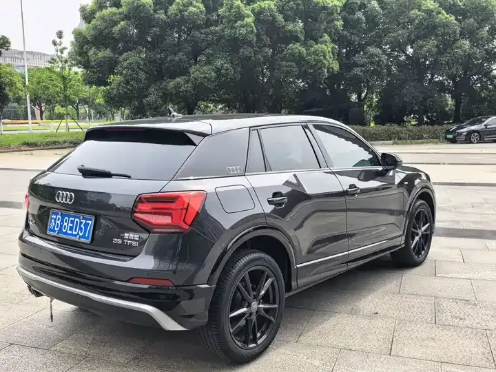 Audi Q2L 2021 35 TFSI Enterprising Dynamic 9
