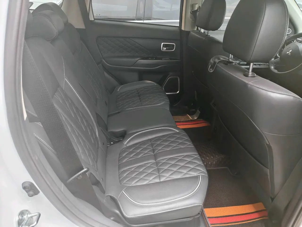 Mitsubishi 2021 Outlander 2.0 Stepless Two-Drive Free Edition 5-seat (Changed) Automatic Gear 6