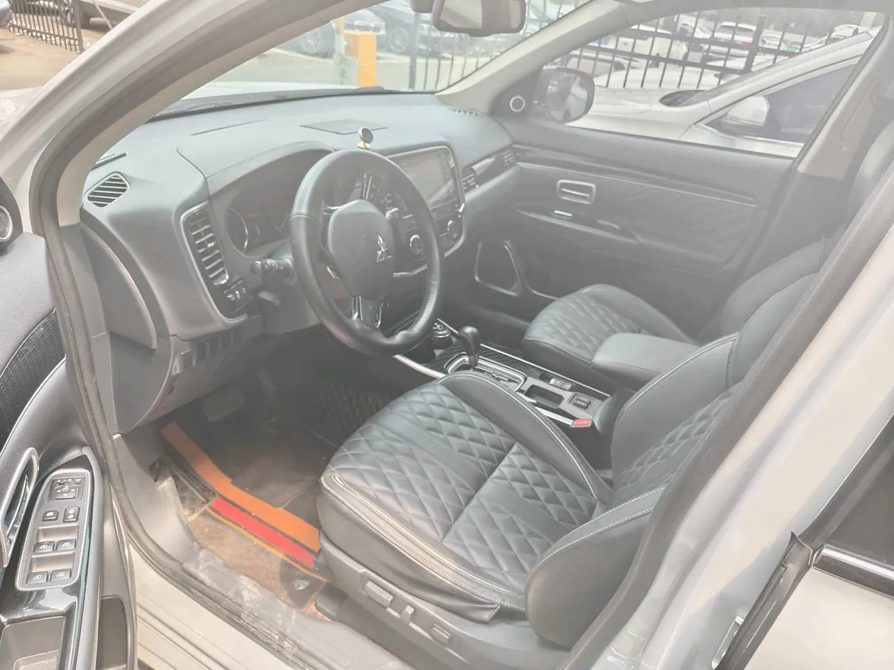 Mitsubishi 2021 Outlander 2.0 Stepless Two-Drive Free Edition 5-seat (Changed) Automatic Gear 7